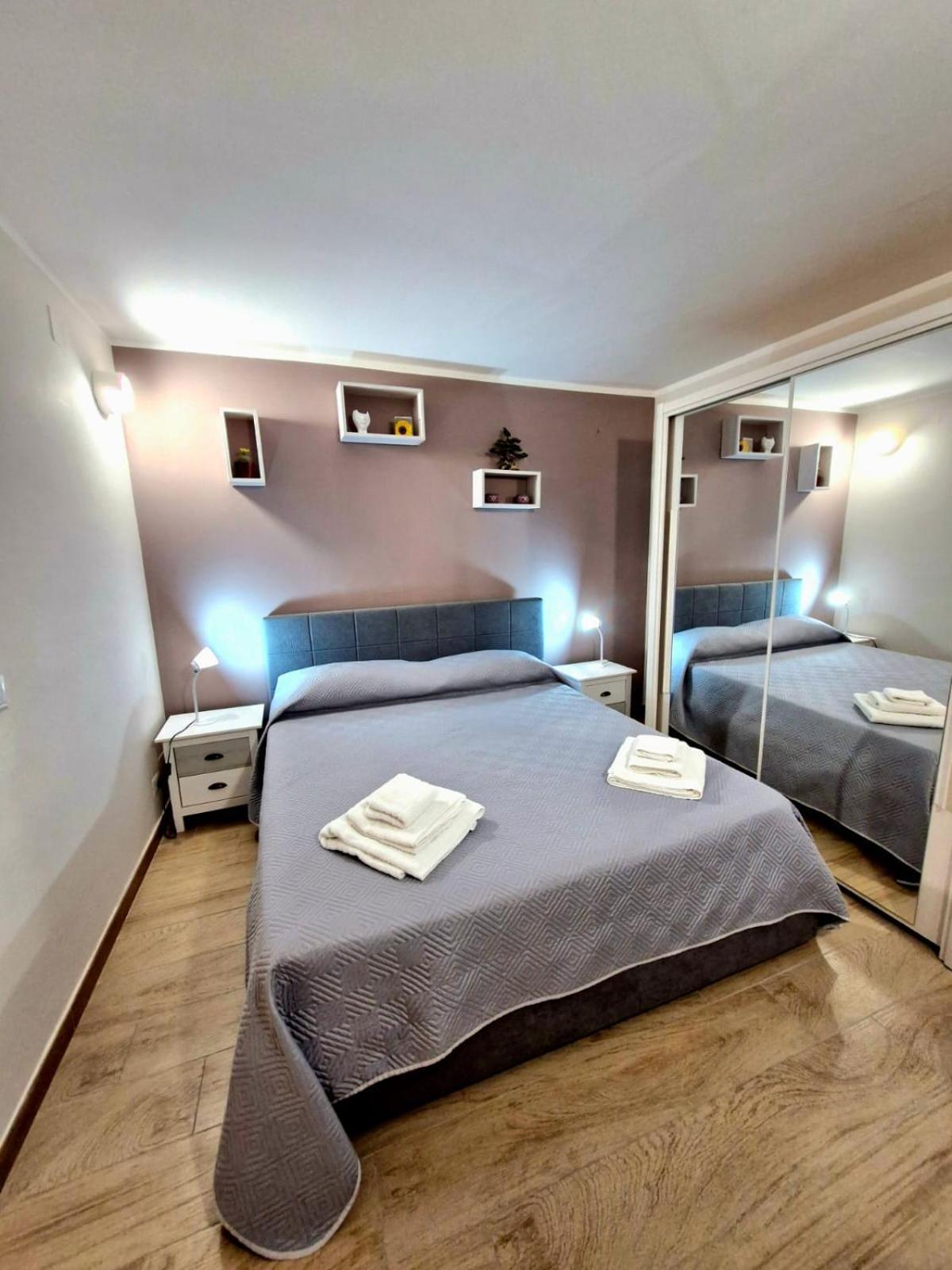 Medea Appartement Syracuse Buitenkant foto