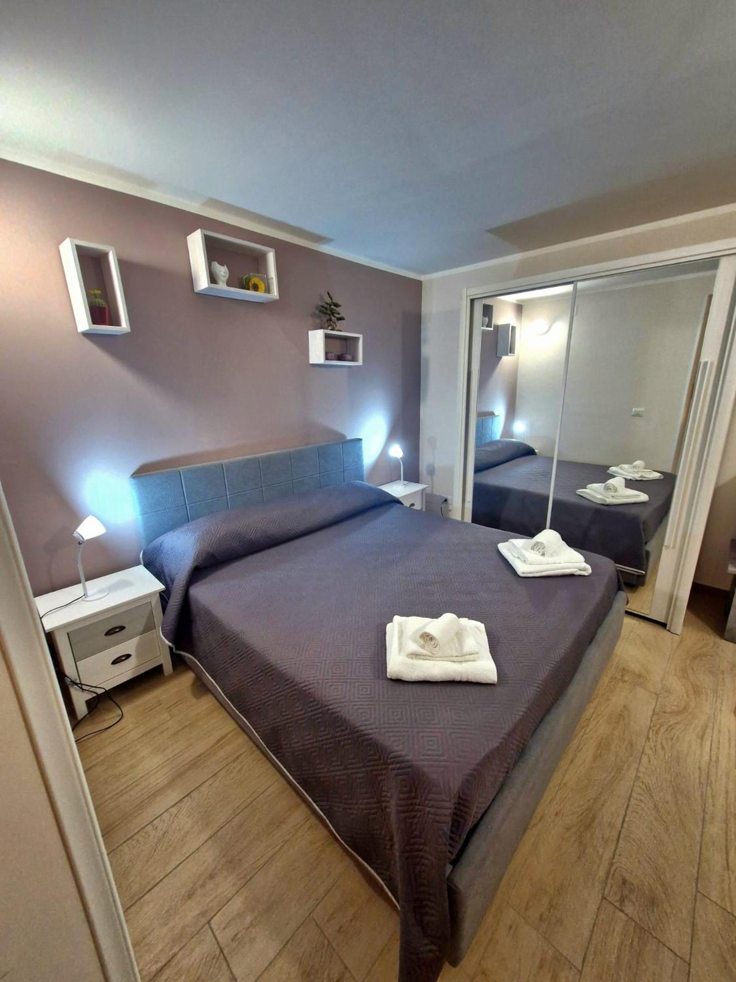 Medea Appartement Syracuse Buitenkant foto