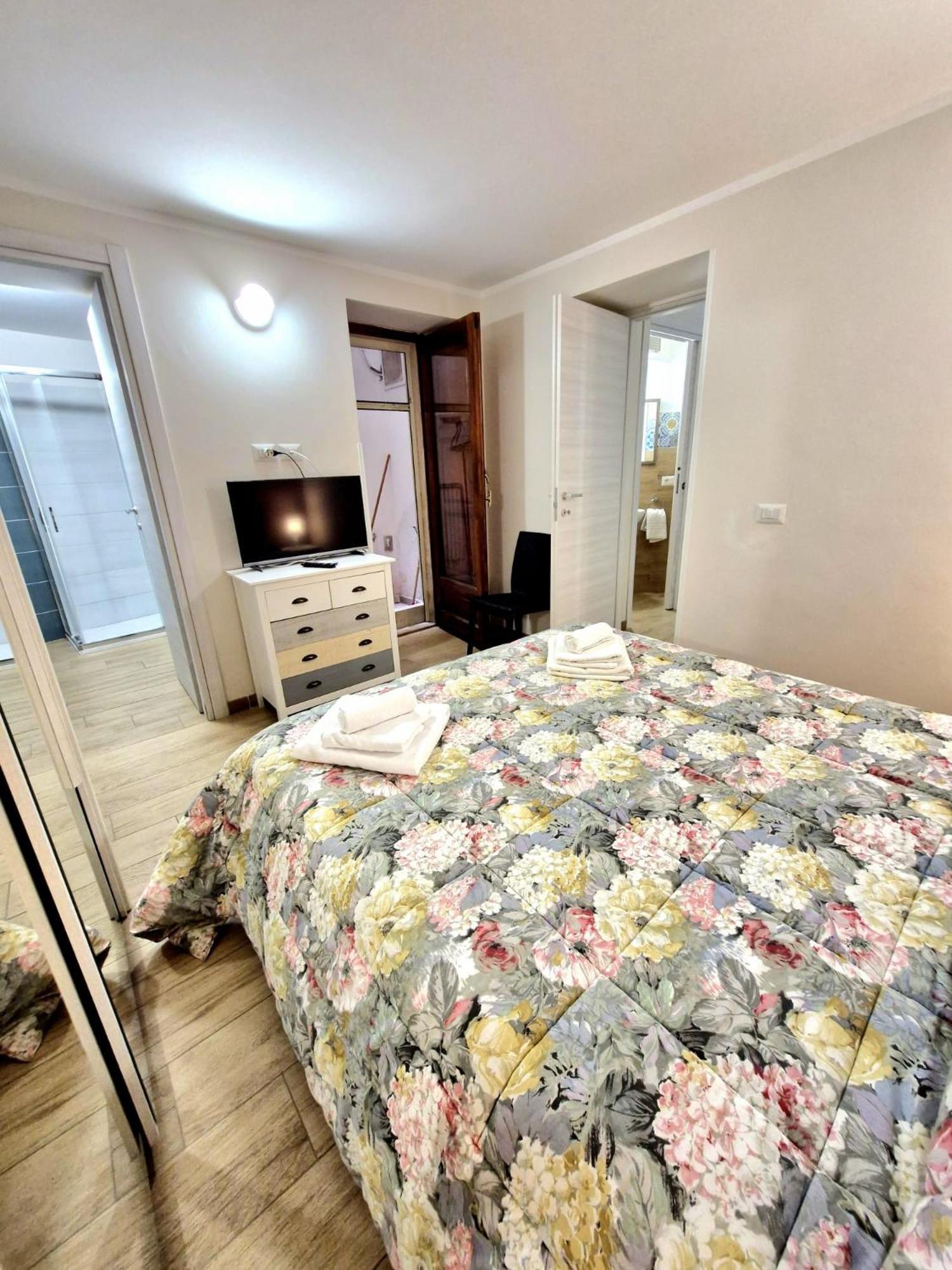 Medea Appartement Syracuse Buitenkant foto