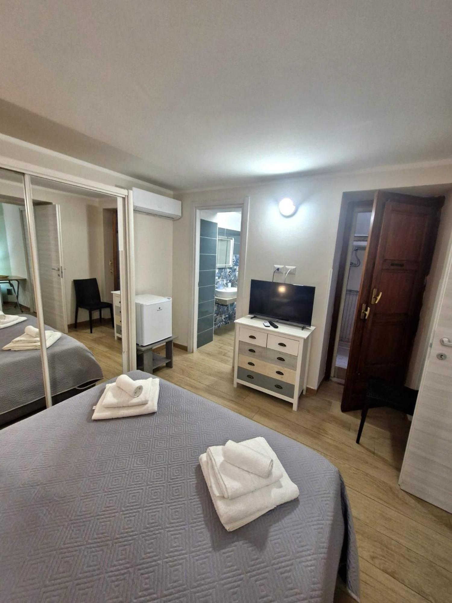 Medea Appartement Syracuse Buitenkant foto